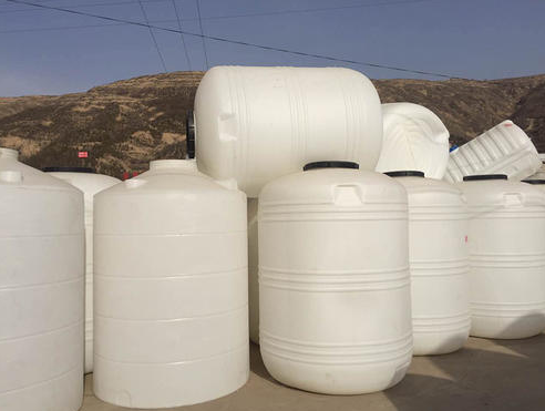 圆形武山塑料大桶